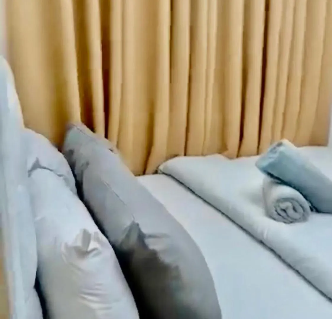 Condo 1Br With Balcony In Sm Moa Near Airport Apartmanhotel Manila